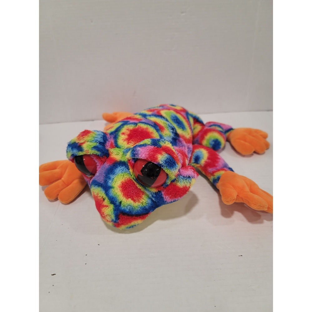 Rare Wild Republic Tie Dye Cha Cha 13 in used rainbow Rainforest Cafe Large Eyes